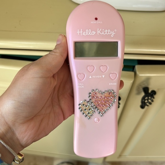 Vintage Hello Kitty Telephone - Picture 3 of 6